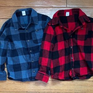 Old Navy Kids size 5T Plaid Button Down Shirts - Red and Blue